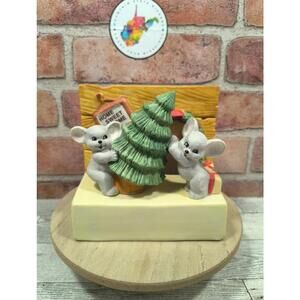 1988 House of Lloyd Yuletide Mice Musical Figurine Music Box Light Christmas Vtg